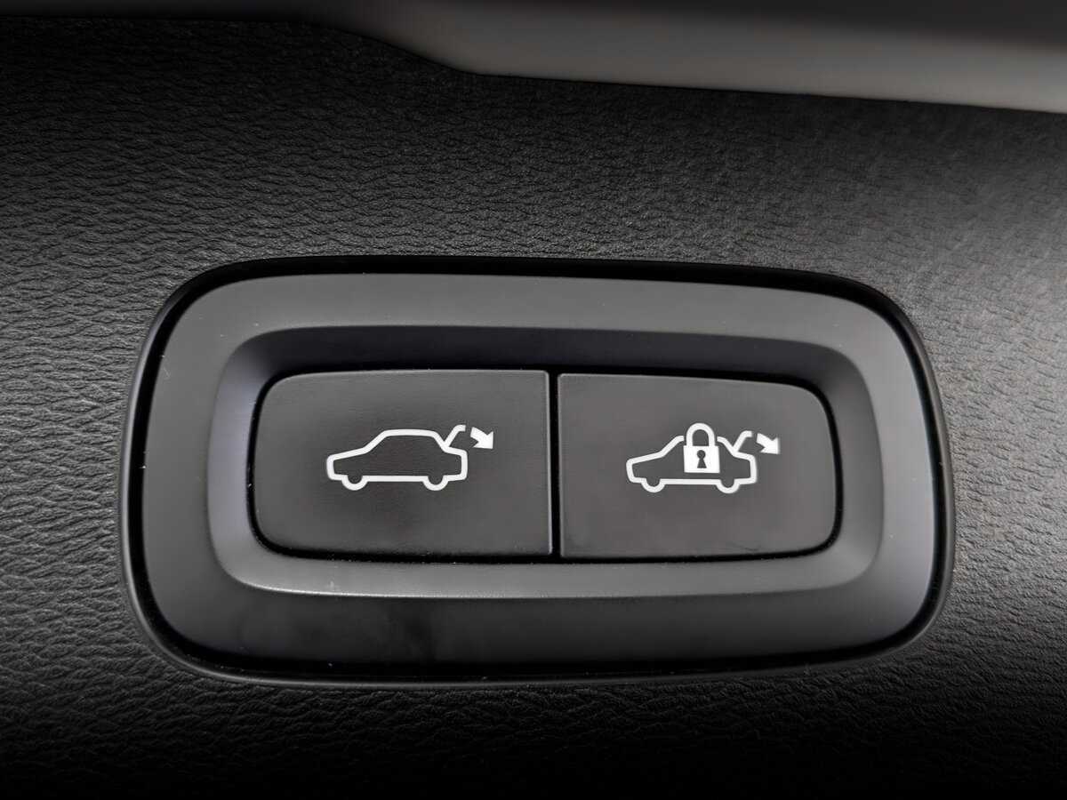 Купить Volvo V60 Cross Country, 2021, 49 372 км, фото №28