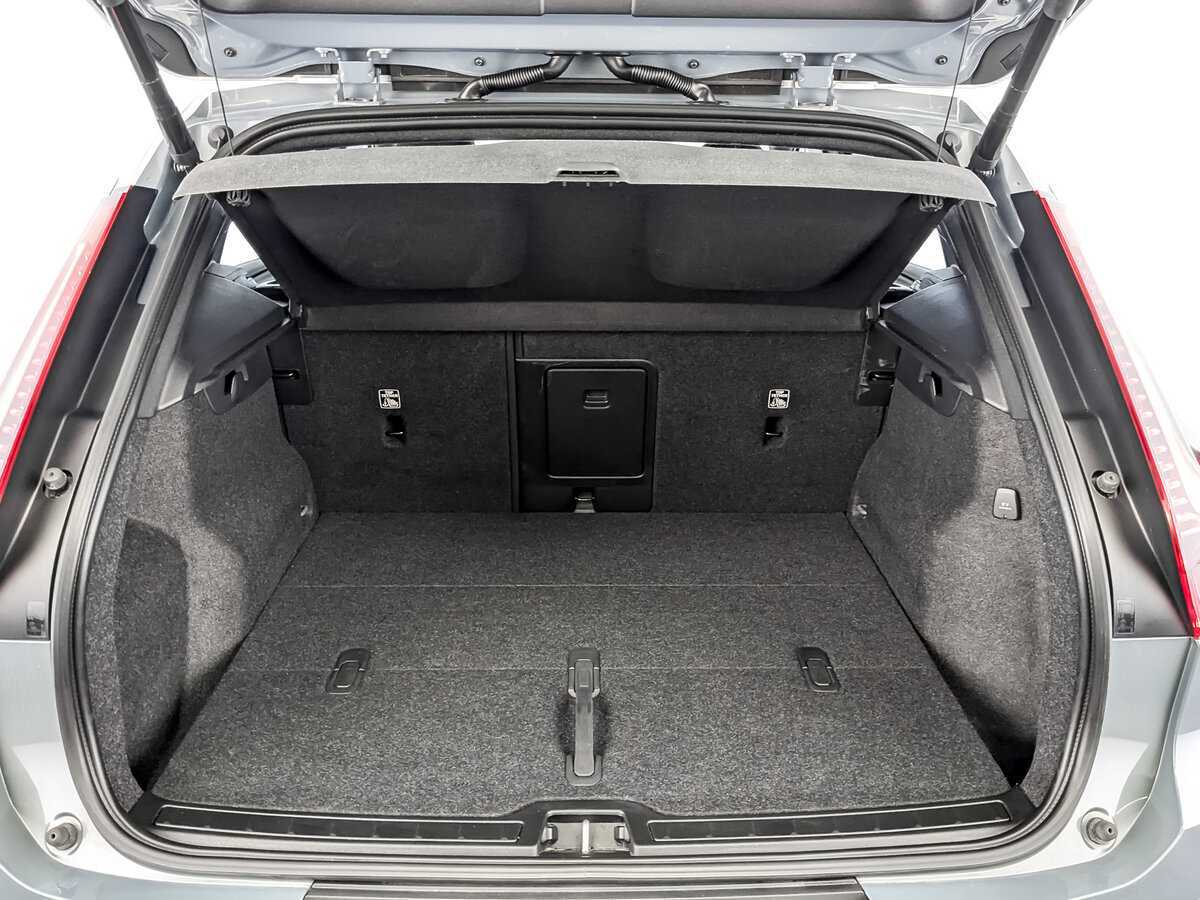 Купить Volvo XC40, 2021, 37 807 км, фото №10