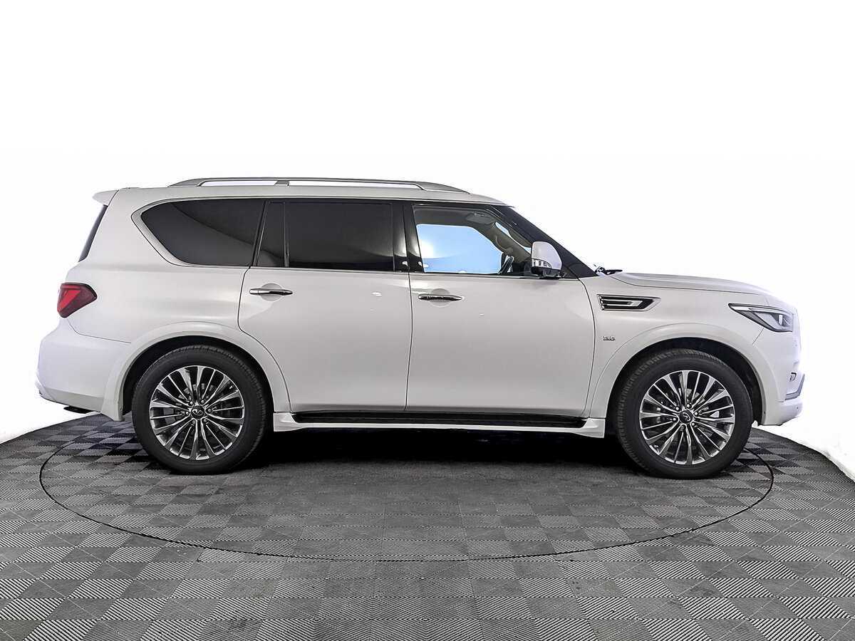 Купить Infiniti QX80, 2018, 55 913 км, фото №4