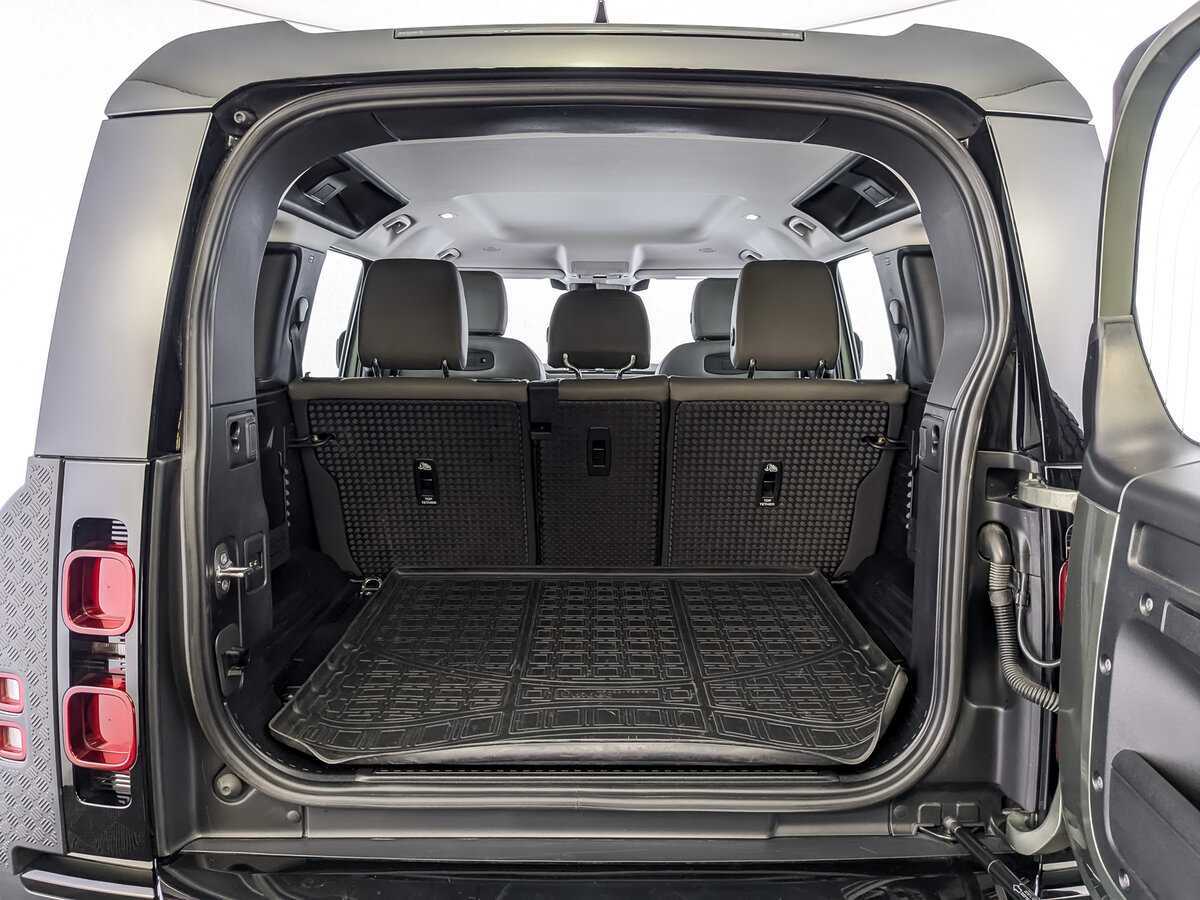 Купить Land Rover Defender 110, 2021, 66 300 км, фото №10