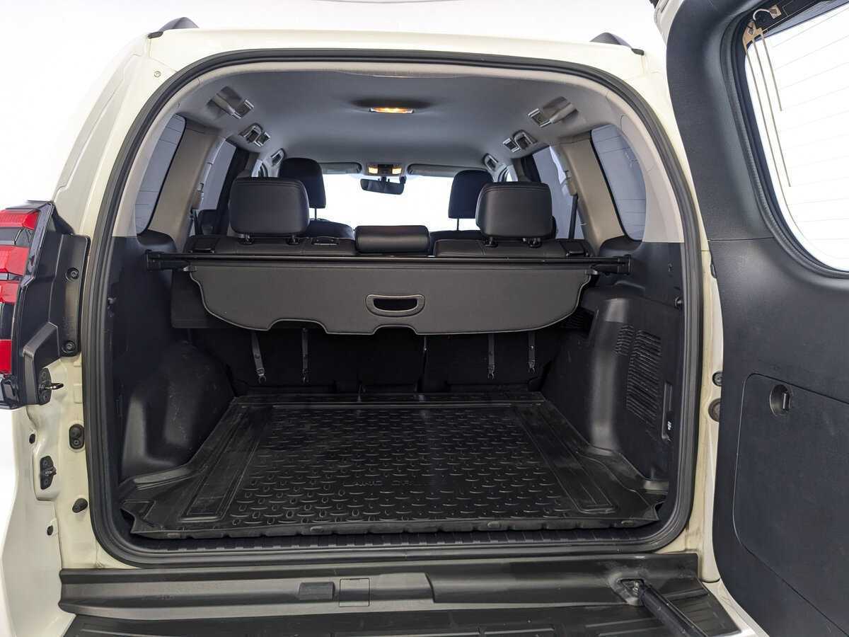 Купить Toyota Land Cruiser Prado, 2019, 124 408 км, фото №10