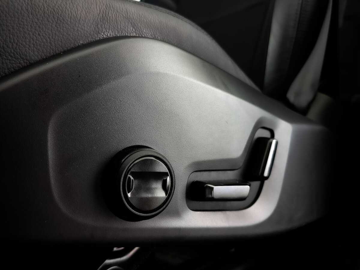 Купить Volvo XC60, 2020, 51 822 км, фото №25