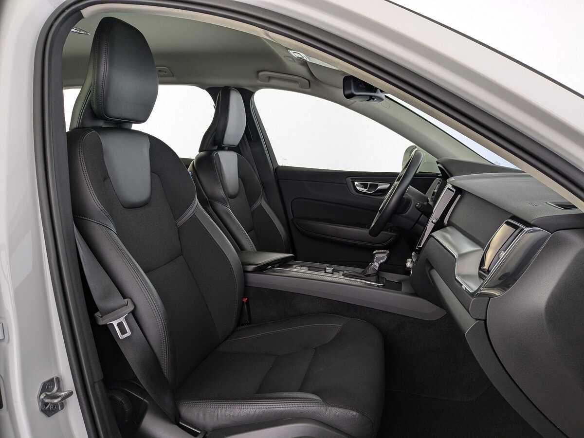 Купить Volvo XC60, 2019, 51 944 км, фото №23