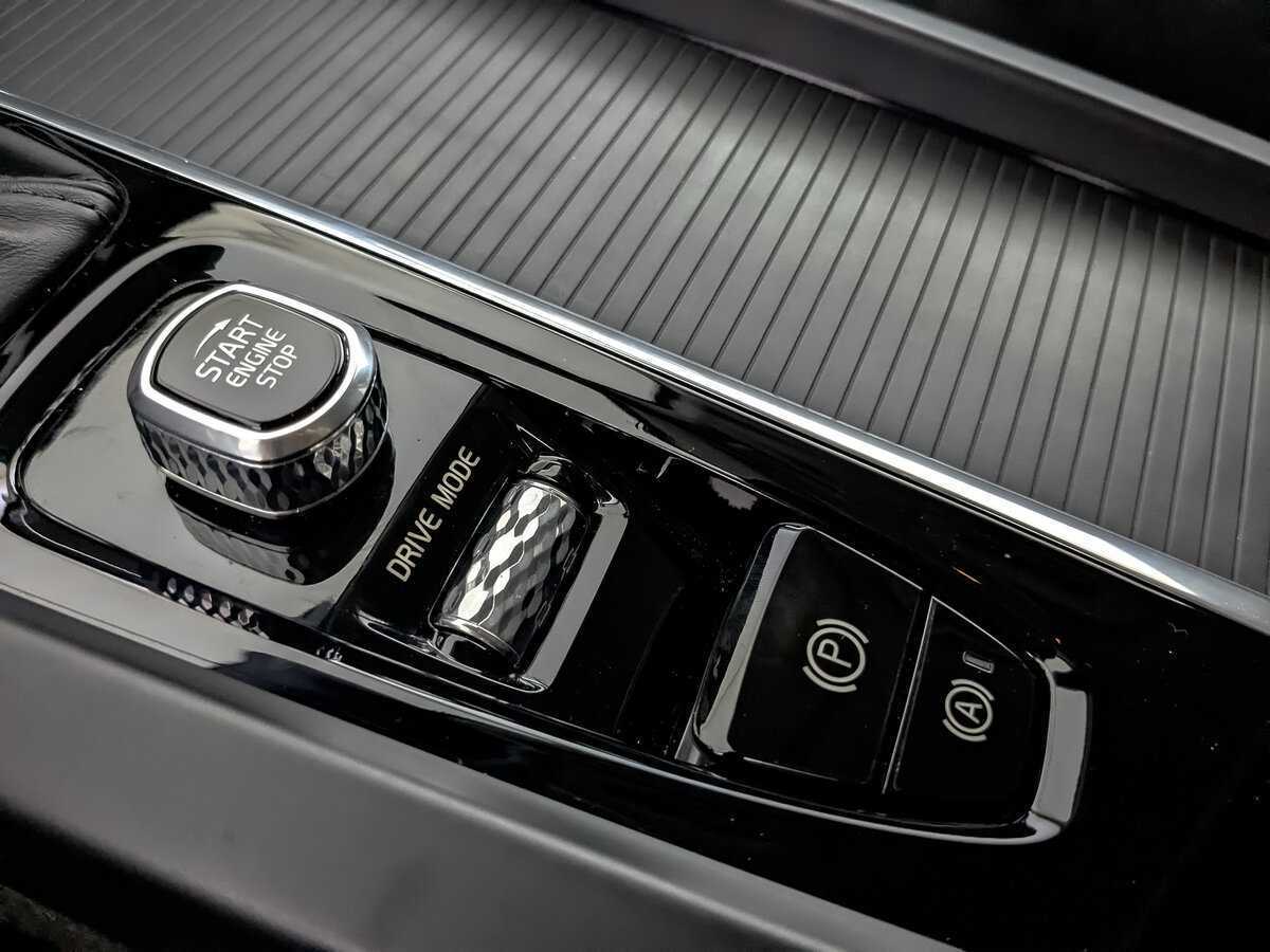 Купить Volvo XC60, 2021, 71 220 км, фото №22