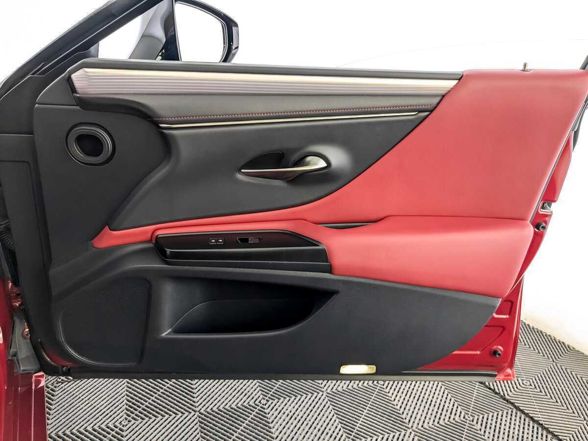 Купить Lexus ES 250, 2020, 68 152 км, фото №26