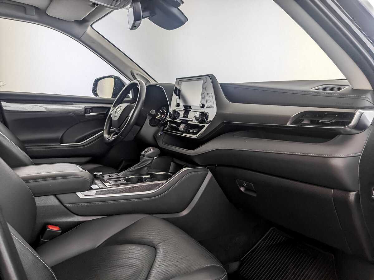 Купить Toyota Highlander, 2021, 97 000 км, фото №11