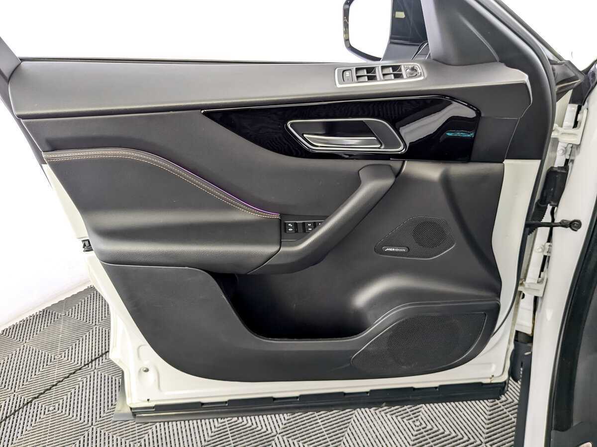 Купить Jaguar F-Pace, 2020, 89 688 км, фото №19