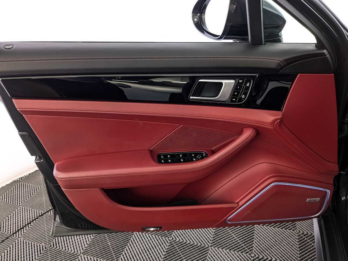 Купить Porsche Panamera 4, 2020, 75 975 км, фото №18