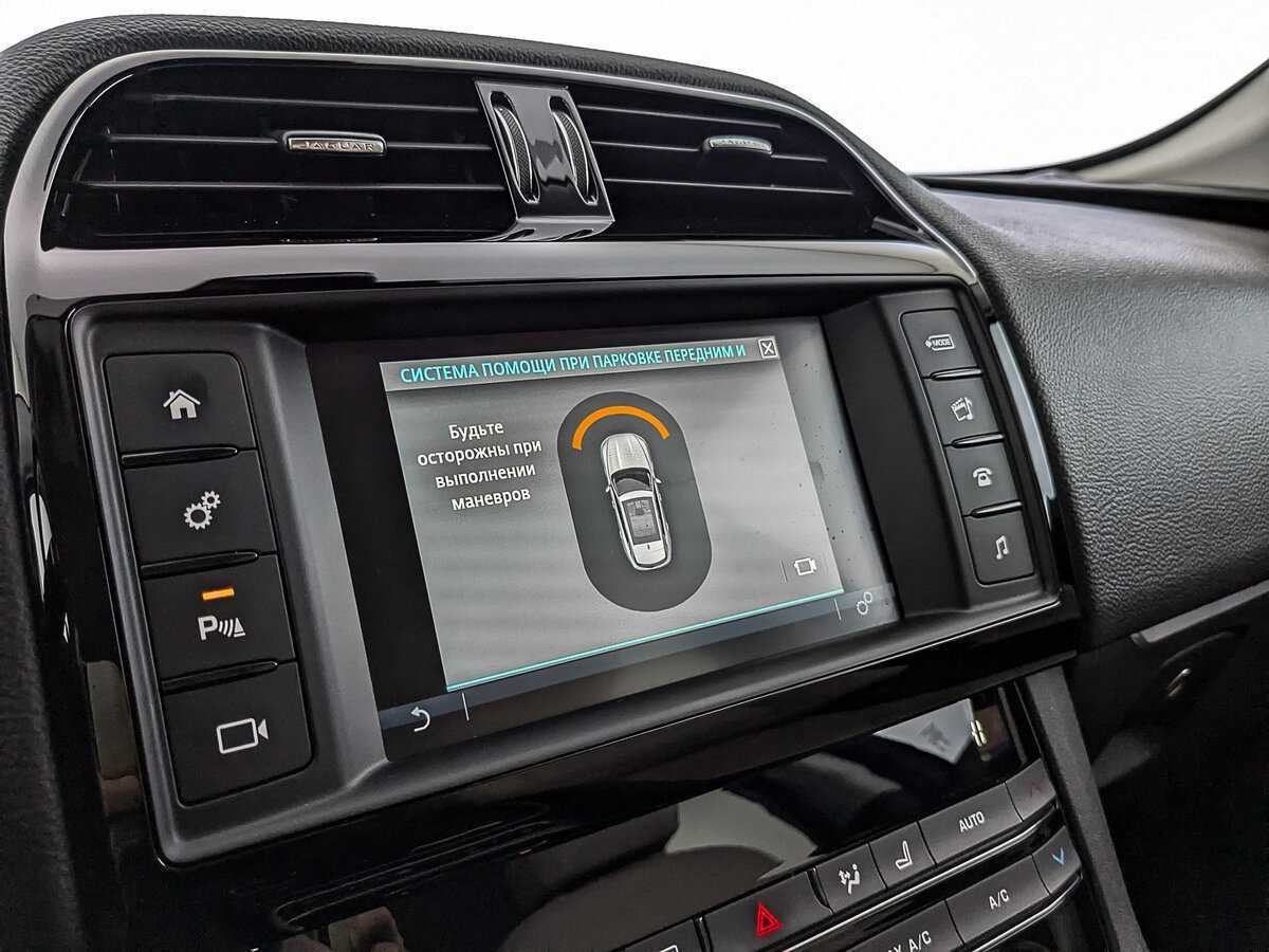 Купить Jaguar F-Pace, 2017, 68 956 км, фото №23