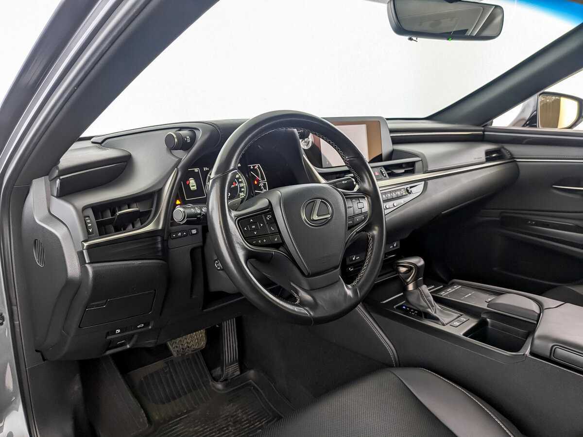 Купить Lexus ES 200, 2019, 77 254 км, фото №16