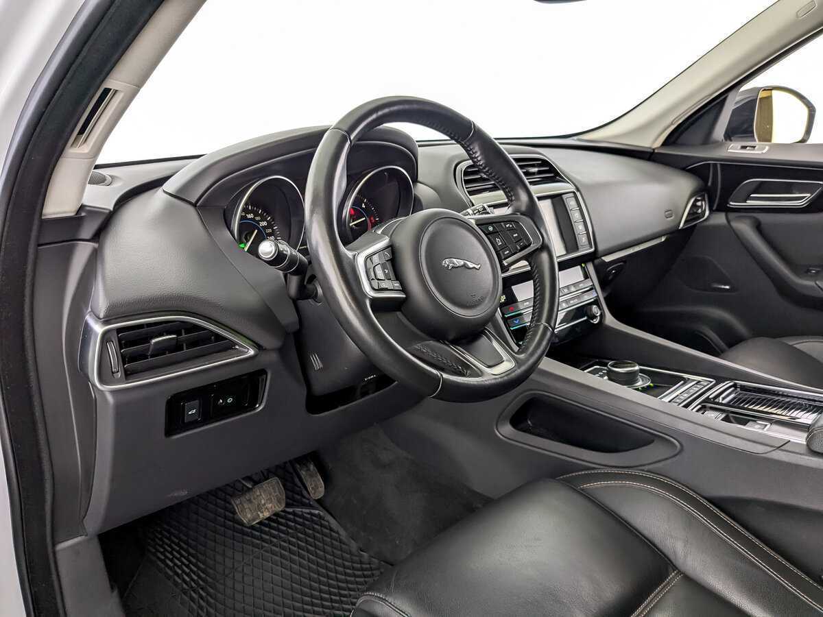 Купить Jaguar F-Pace, 2018, 37 587 км, фото №16