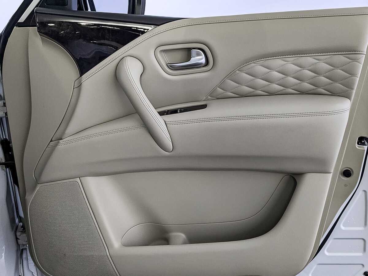 Купить Infiniti QX80, 2018, 133 396 км, фото №24