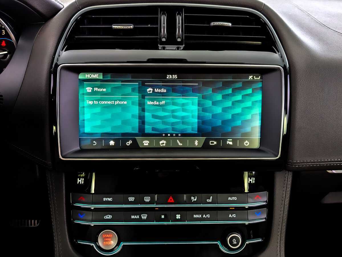 Купить Jaguar F-Pace, 2020, 65 596 км, фото №15