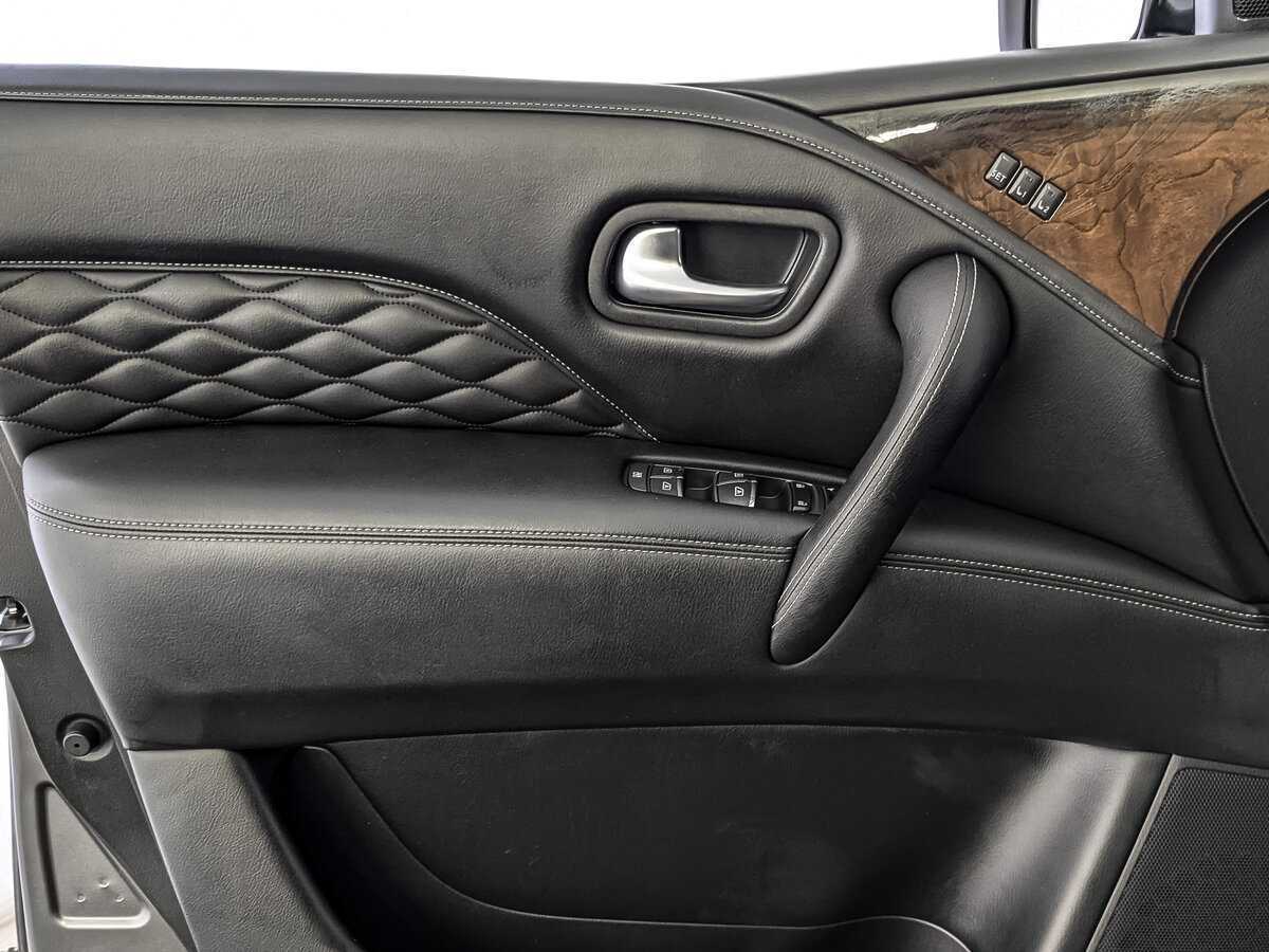 Купить Infiniti QX80, 2019, 136 543 км, фото №17