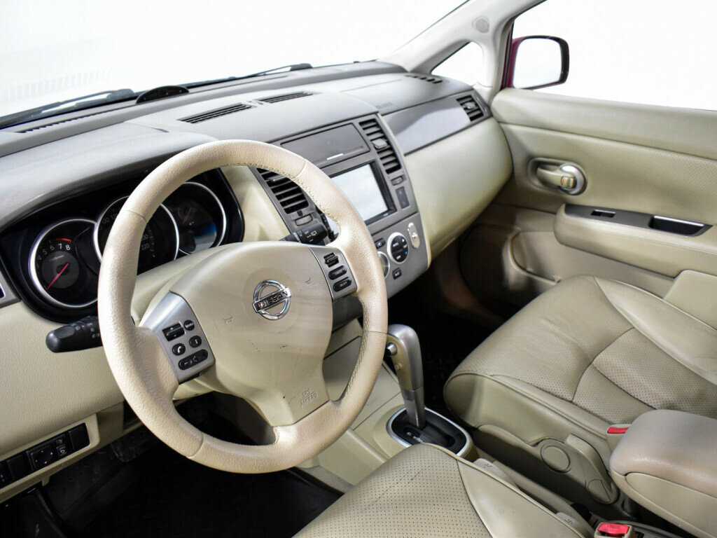 Купить Nissan Tiida, 2008, 201 018 км, фото №9