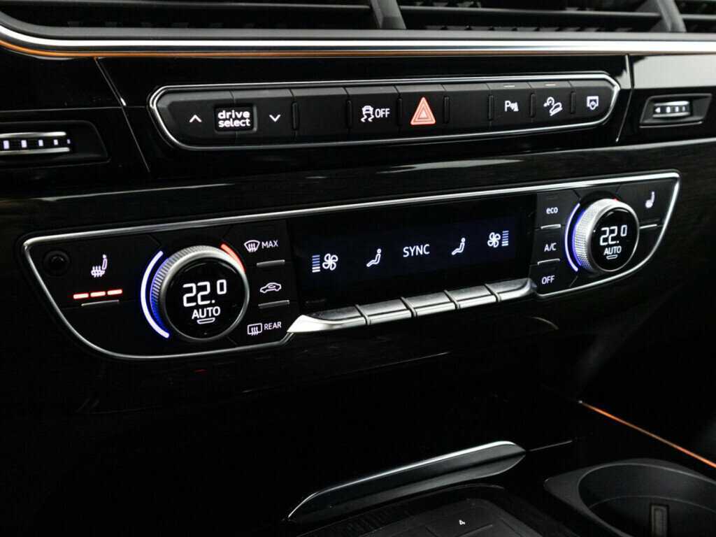 Купить Audi Q7, 2018, 169 023 км, фото №17