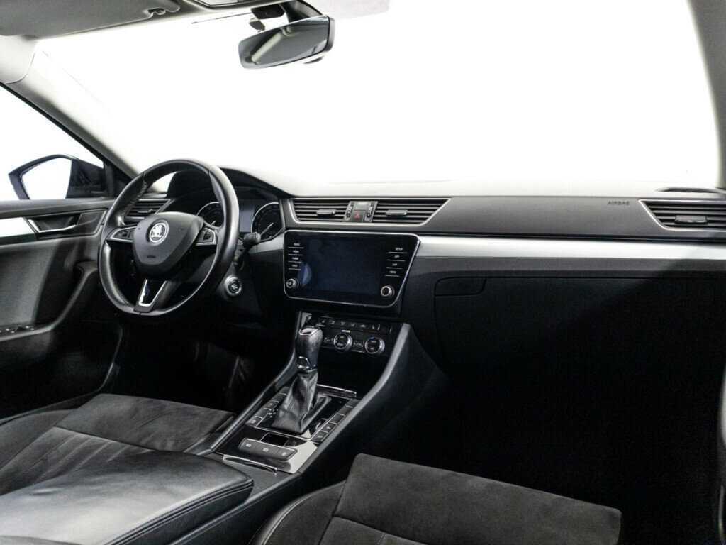 Купить Skoda Superb, 2017, 177 896 км, фото №9