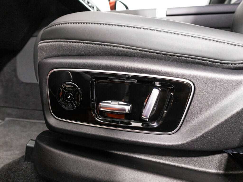 Купить LiXiang L7, 2023, 13 167 км, фото №19