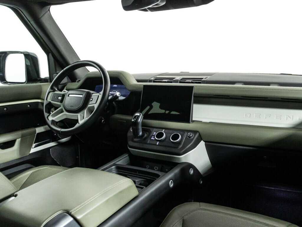 Купить Land Rover Defender 110, 2021, 42 309 км, фото №9