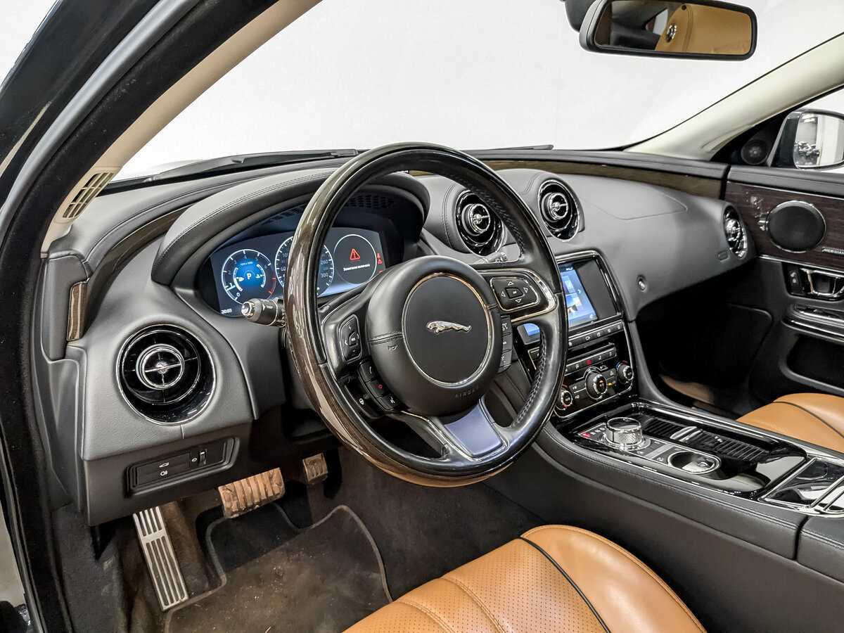 Купить Jaguar XJ, 2017, 60 602 км, фото №16