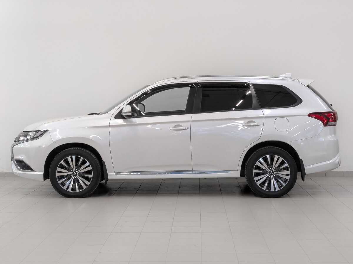 Купить Mitsubishi Outlander, 2022, 8 874 км, фото №8