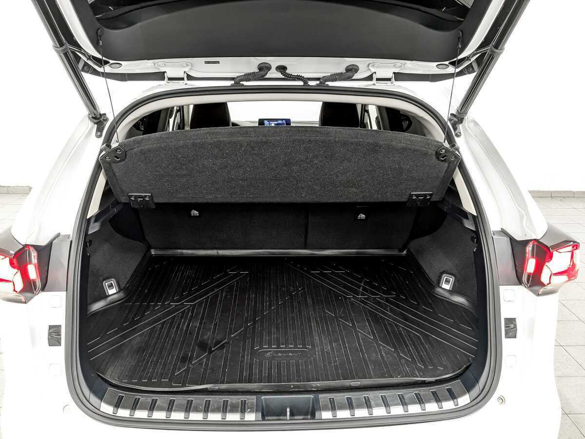 Купить Lexus NX 200, 2018, 59 647 км, фото №10