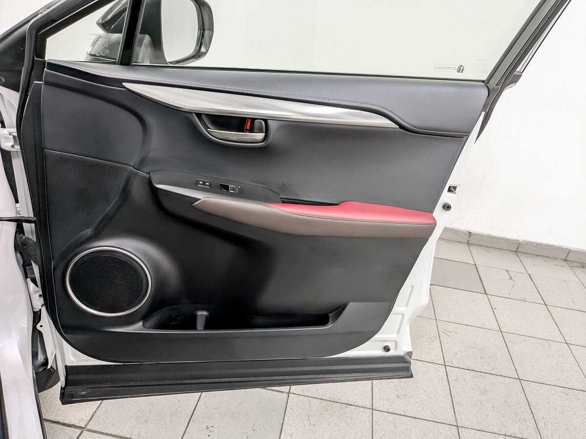 Купить Lexus NX 200, 2018, 59 647 км, фото №24