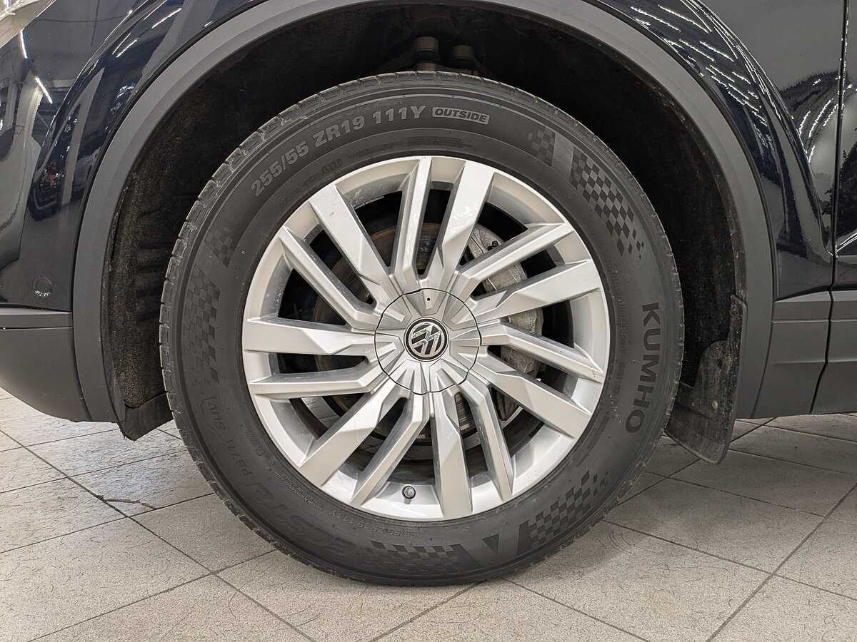Купить Volkswagen Touareg, 2018, 91 783 км, фото №12