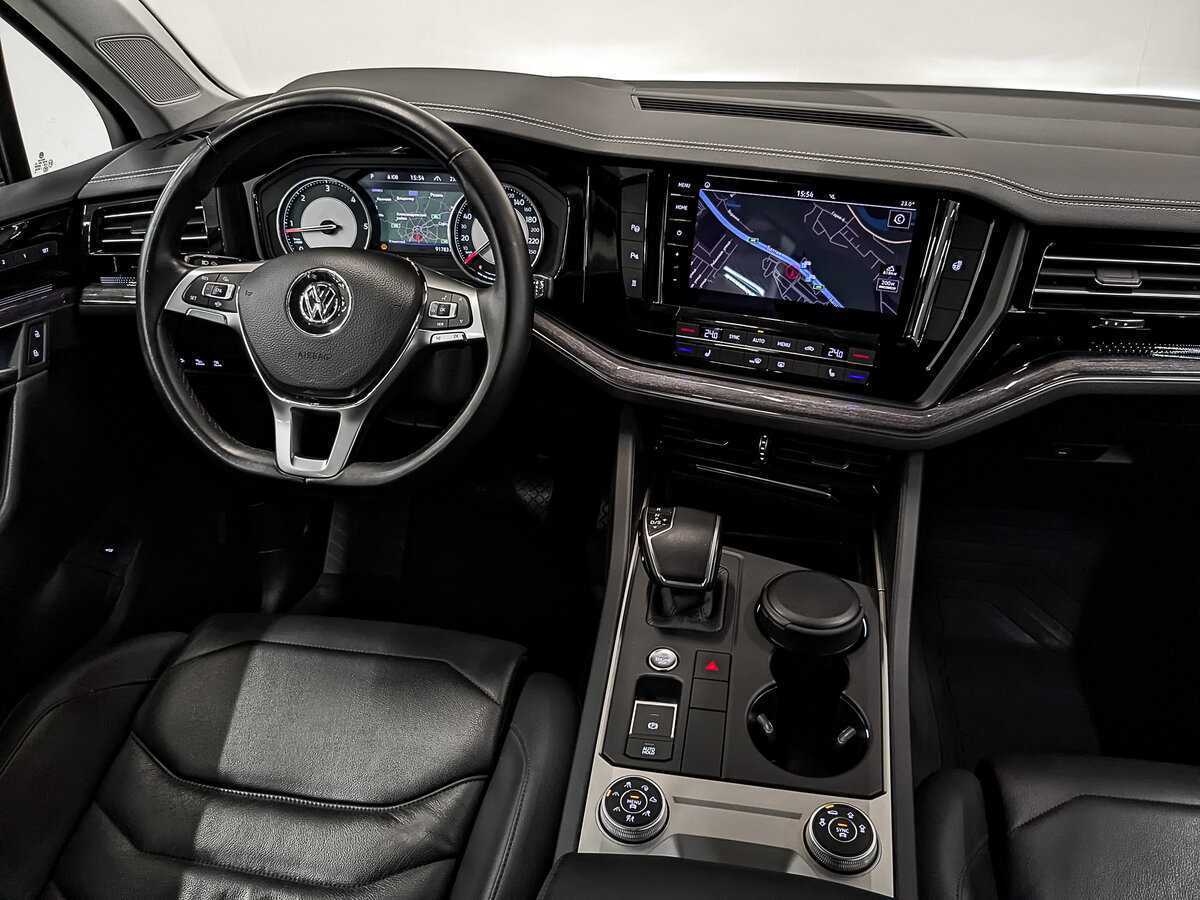 Купить Volkswagen Touareg, 2018, 91 783 км, фото №30