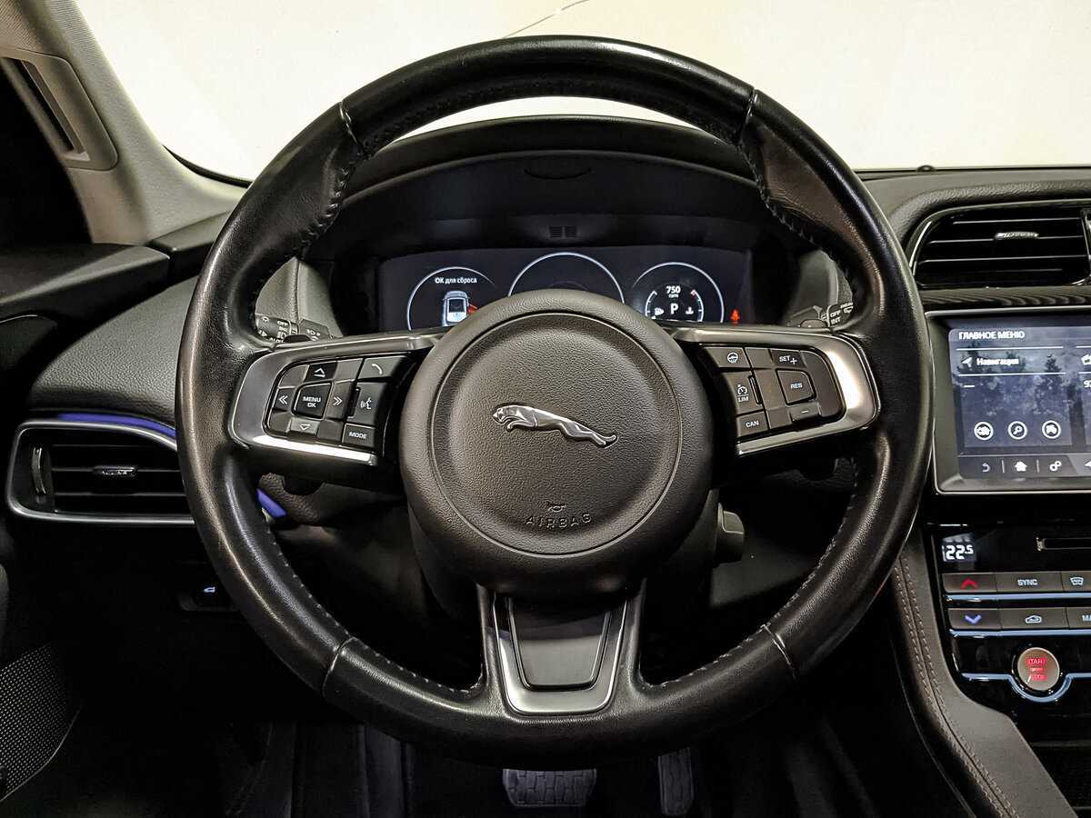 Купить Jaguar F-Pace, 2018, 113 874 км, фото №20