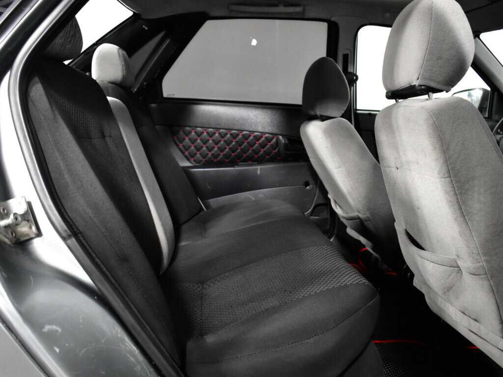 Купить Lada (ВАЗ) Priora, 2008, 212 383 км, фото №10