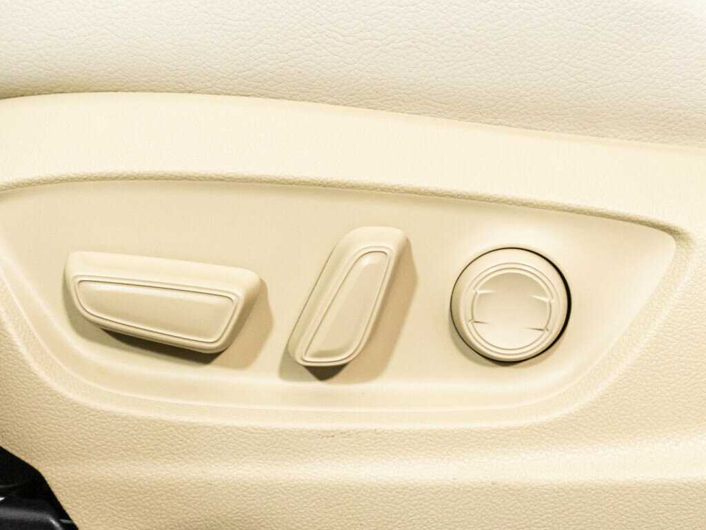 Купить Toyota Camry, 2021, 54 779 км, фото №21