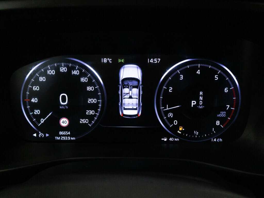 Купить Volvo XC40, 2021, 86 589 км, фото №12