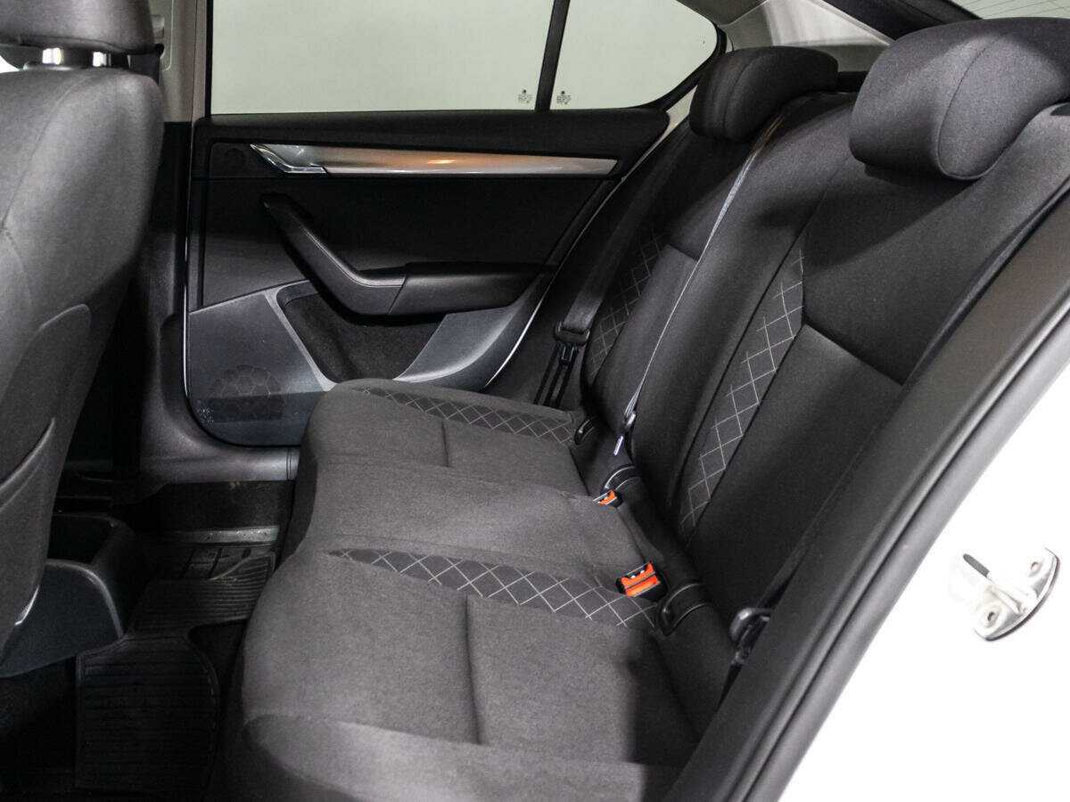 Купить Skoda Octavia, 2018, 137 000 км, фото №10