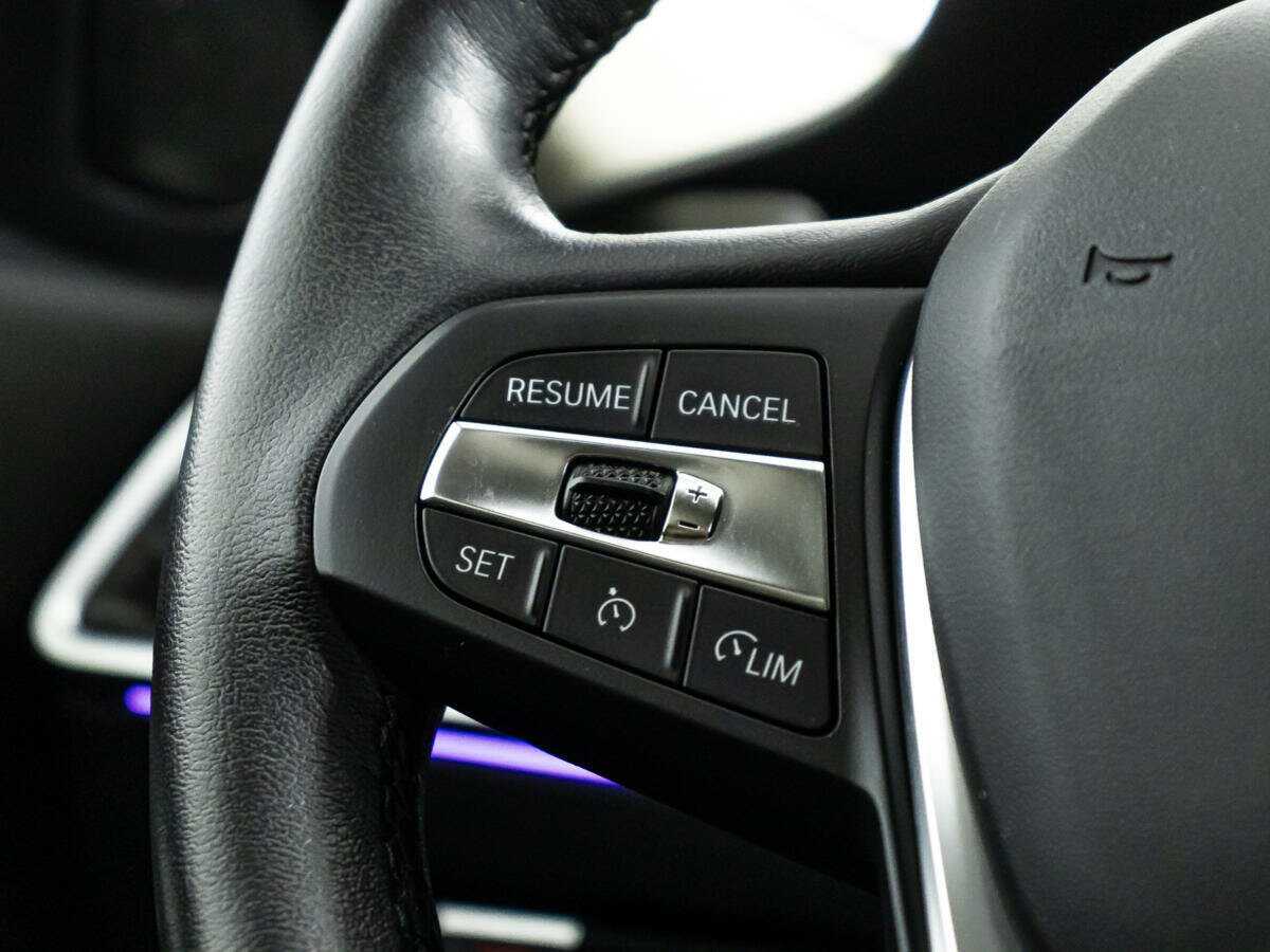 Купить BMW 3 серии 318d, 2020, 73 969 км, фото №21