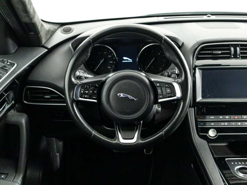 Купить Jaguar F-Pace, 2019, 116 600 км, фото №19