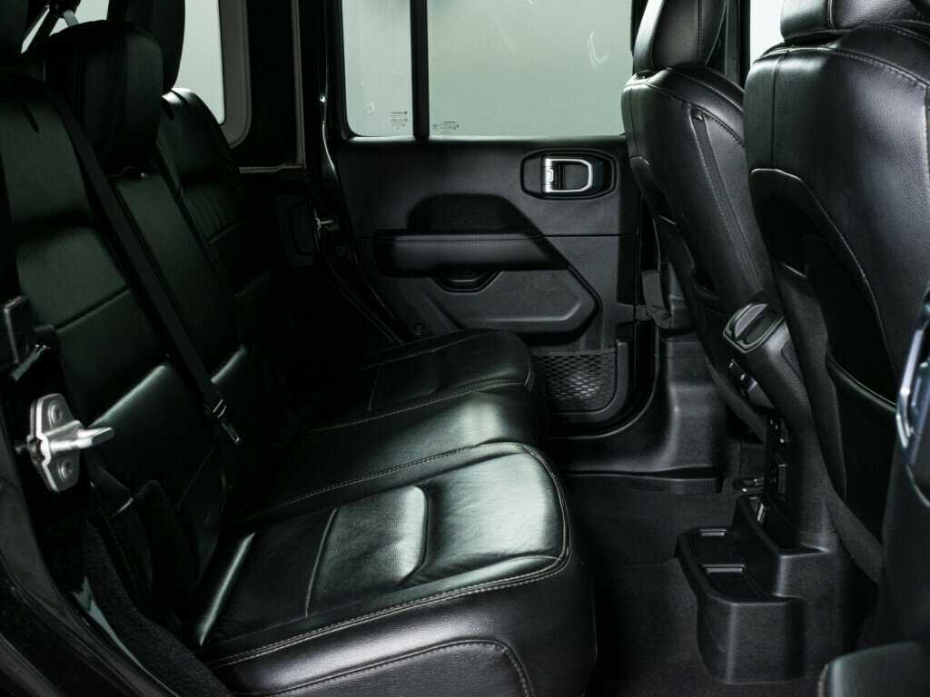 Купить Jeep Wrangler, 2021, 82 285 км, фото №11