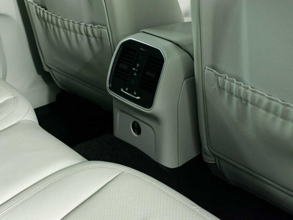 Купить Porsche Macan, 2022, 10 865 км, фото №13