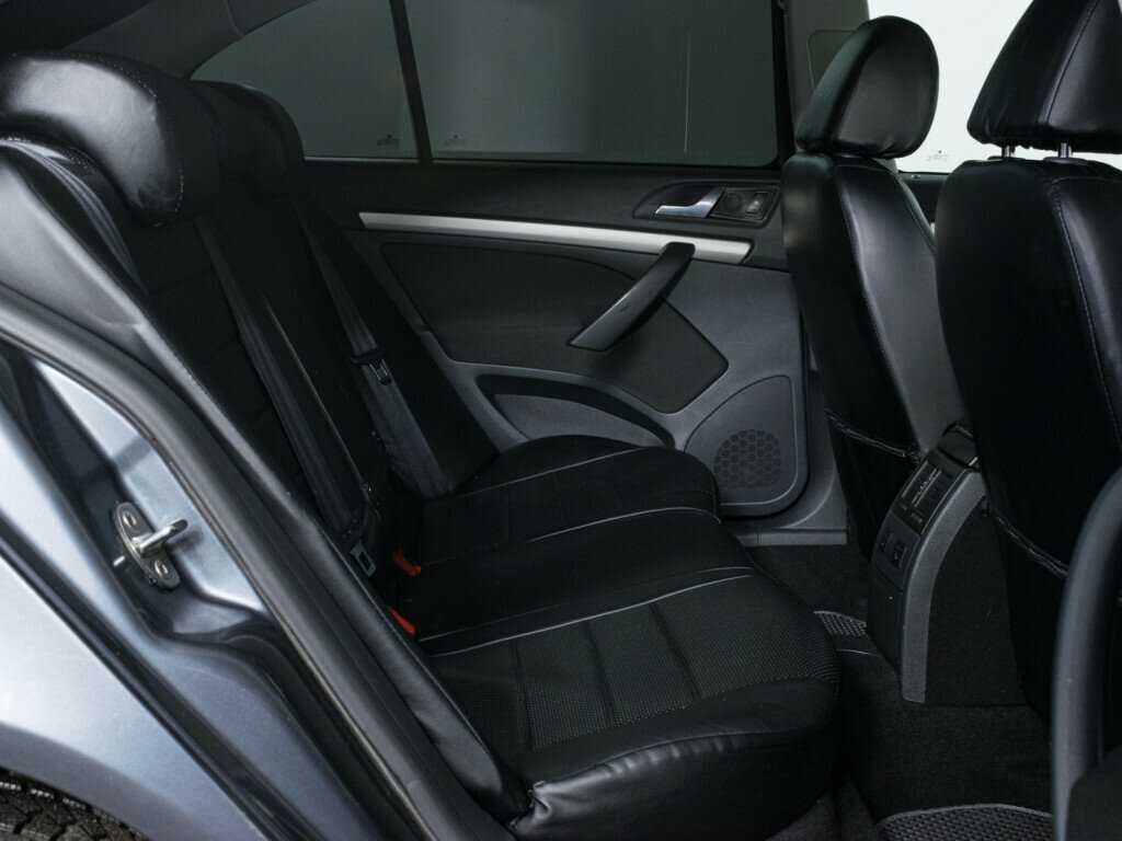 Купить Skoda Octavia DSG7, 2011, 288 145 км, фото №10