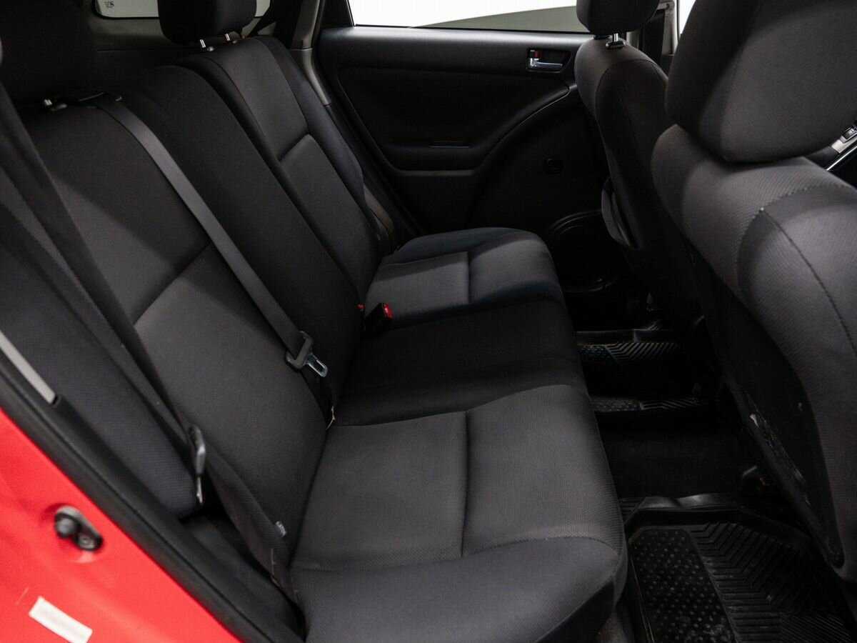 Купить Toyota Matrix, 2002, 221 000 км, фото №10