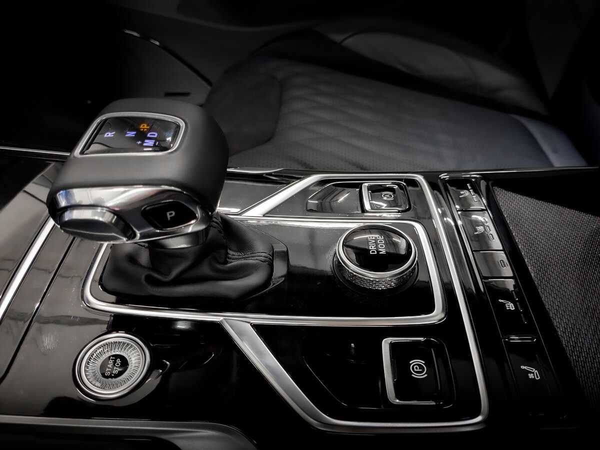 Купить Hongqi HS5, 2024, 3 580 км, фото №28