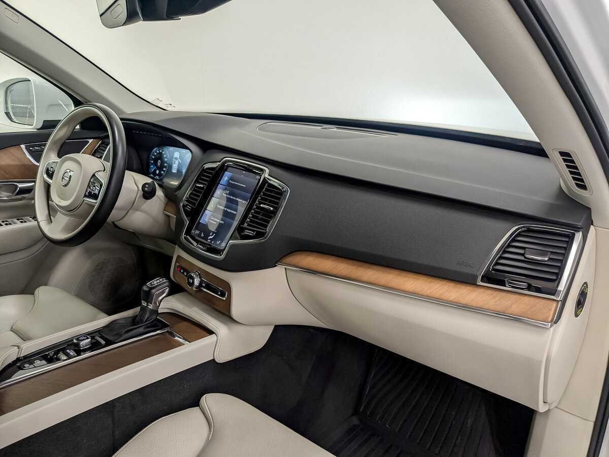 Купить Volvo XC90, 2017, 124 580 км, фото №11