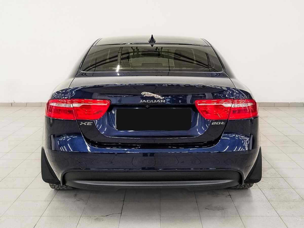 Купить Jaguar XE, 2017, 84 021 км, фото №6
