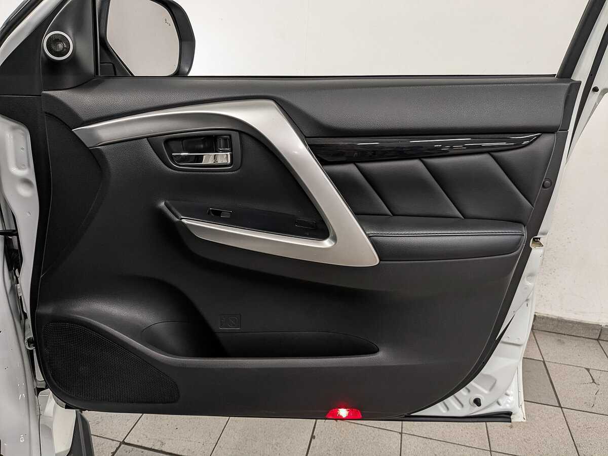 Купить Mitsubishi Pajero Sport, 2017, 173 962 км, фото №22