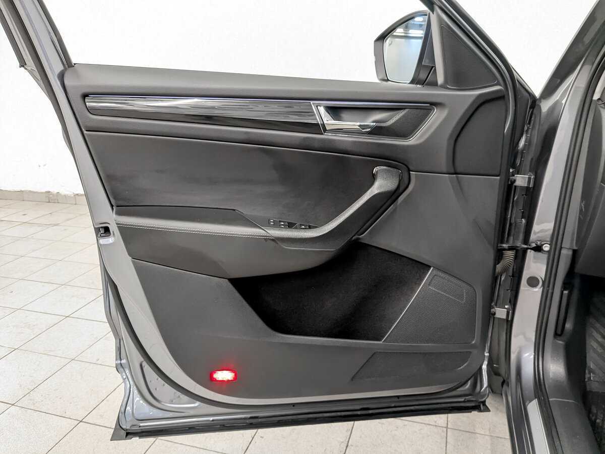 Купить Skoda Kodiaq, 2019, 110 408 км, фото №17