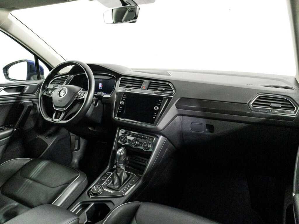 Купить Volkswagen Tiguan, 2018, 66 977 км, фото №9