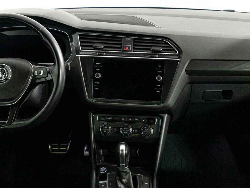 Купить Volkswagen Tiguan, 2018, 66 977 км, фото №14