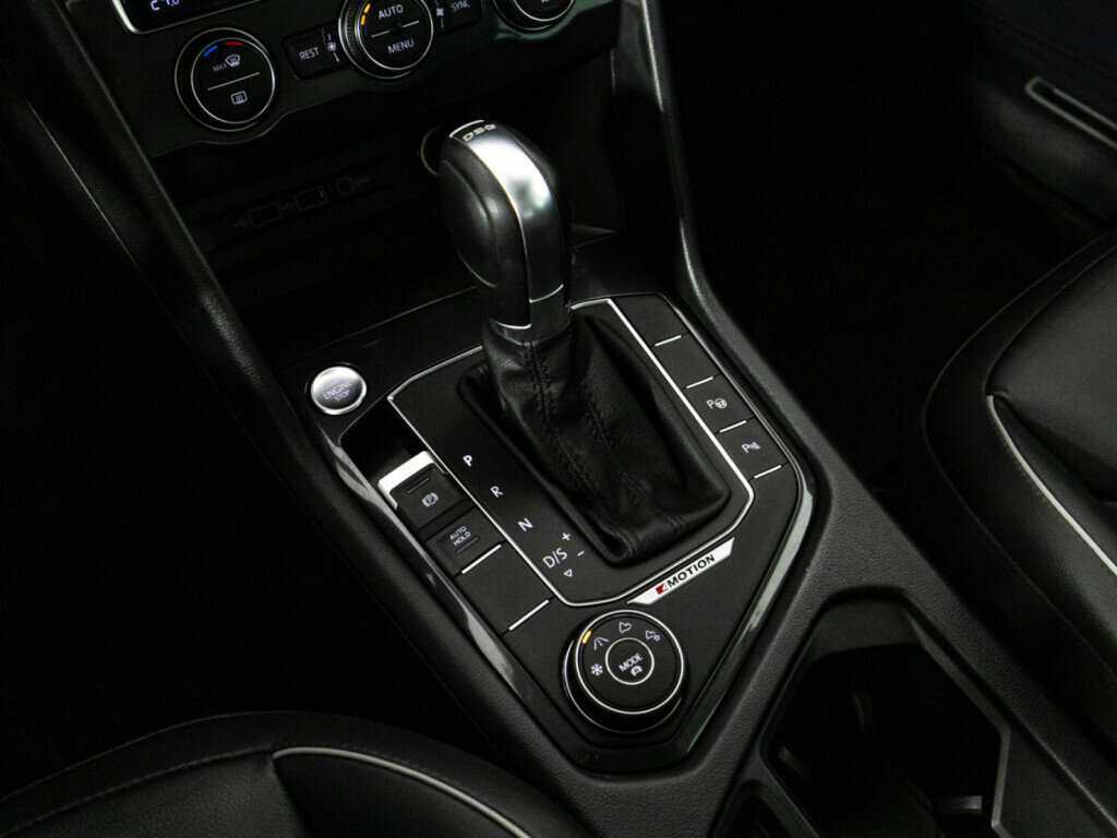 Купить Volkswagen Tiguan, 2018, 66 977 км, фото №18