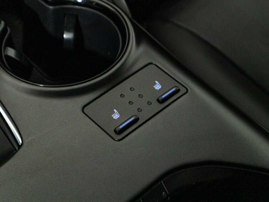 Купить Toyota Camry, 2021, 58 229 км, фото №19