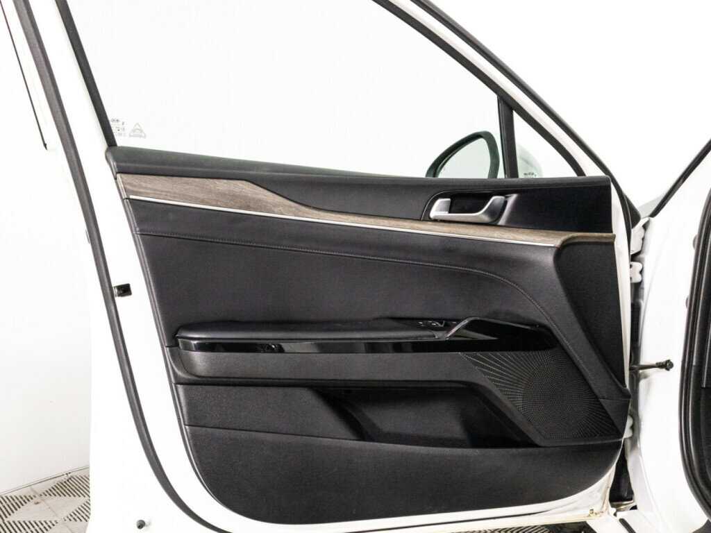 Купить Kia K5, 2021, 76 190 км, фото №24